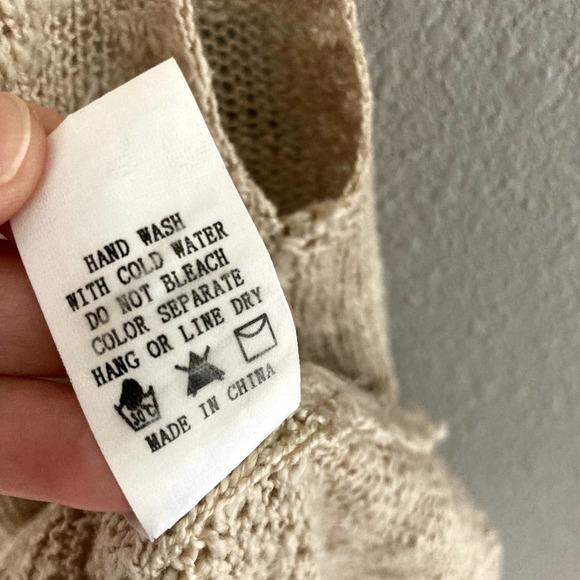 Evereve Shay Lace Up Top - Lace Up Detail - Neutral Color-Sz Medium - Picture 4 of 8